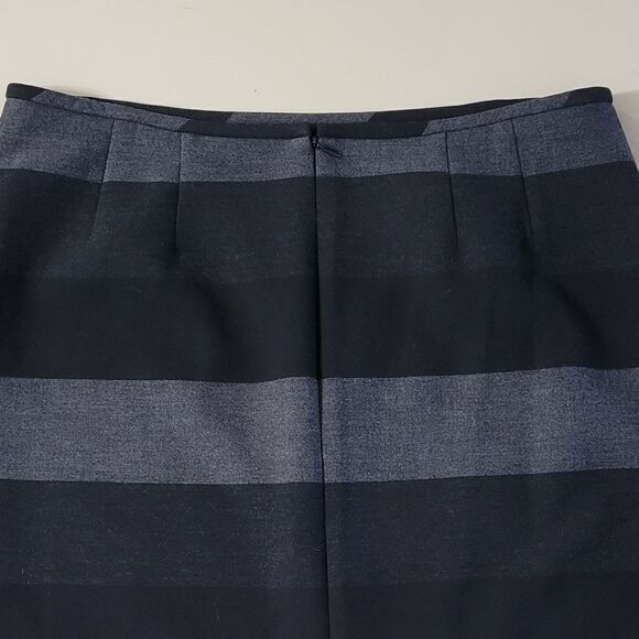 Tahari Arthur S. Levine Black and Gray Stripe Lined Pencil Skirt - Picture 11 of 12